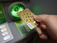 Можно ли снять деньги с кредитной карты сбербанка?