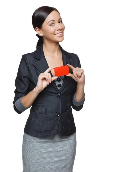 Бизнес женщина показ кредитной карты — стоковое фото