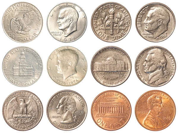 Монеты США, изолированные на белом фоне — стоковое фото